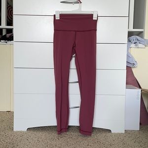 Lululemon wunder under luxtreme tight 25” size 4